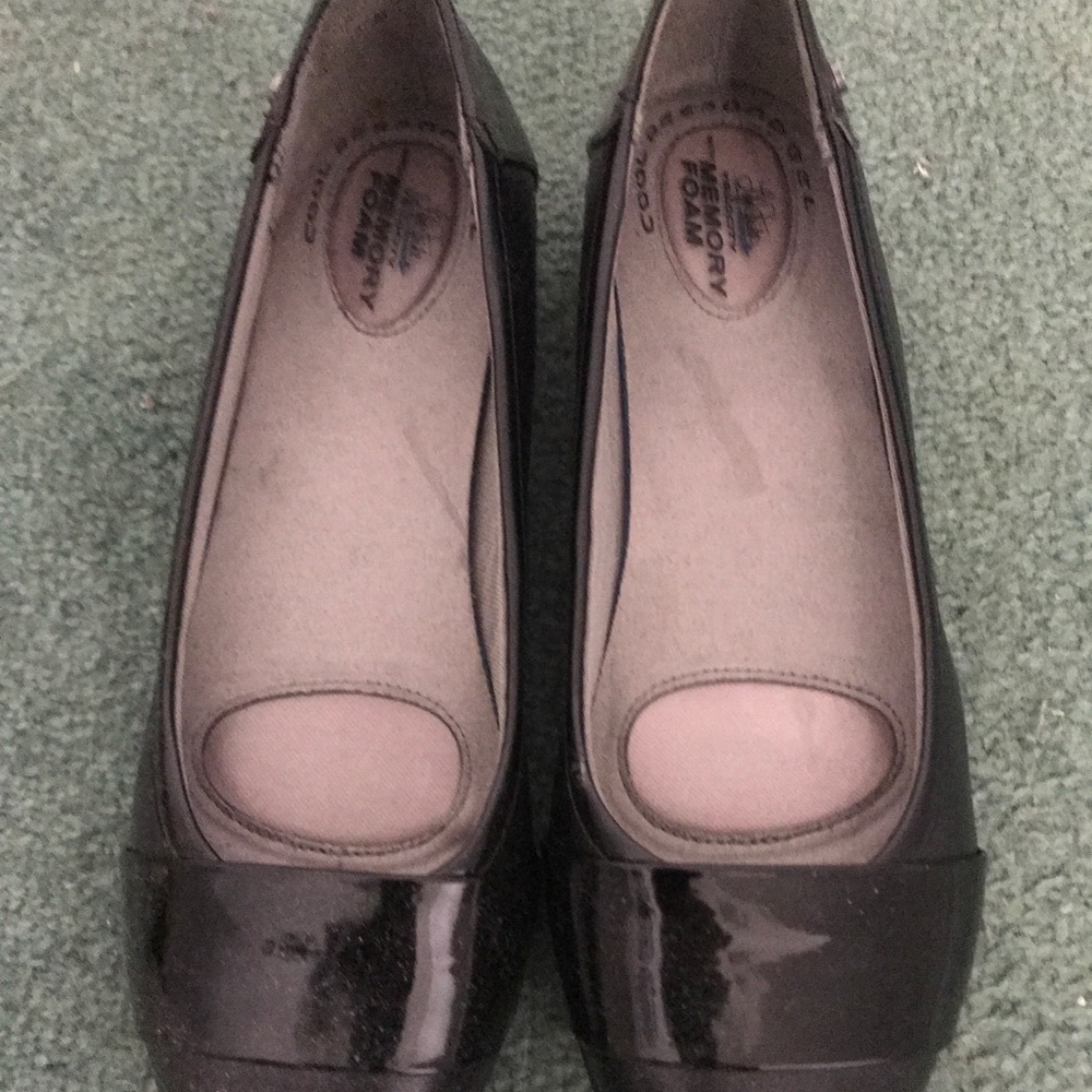 LifeStride Memory Foam Black Flats